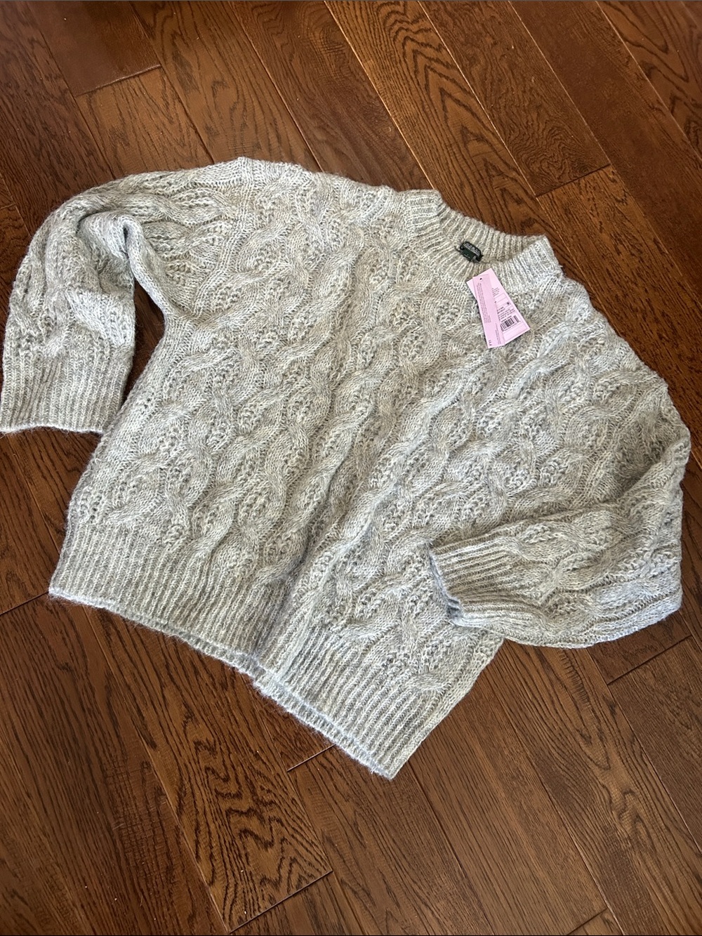 Wild Fable NWT Light Gray Cable Knit Crewneck Sweater